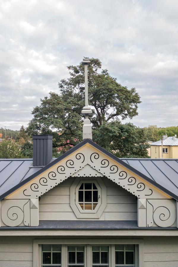 Pine Forest River Villa: Shared Interwar Retreat Near Old Town Kaunas Exterior photo